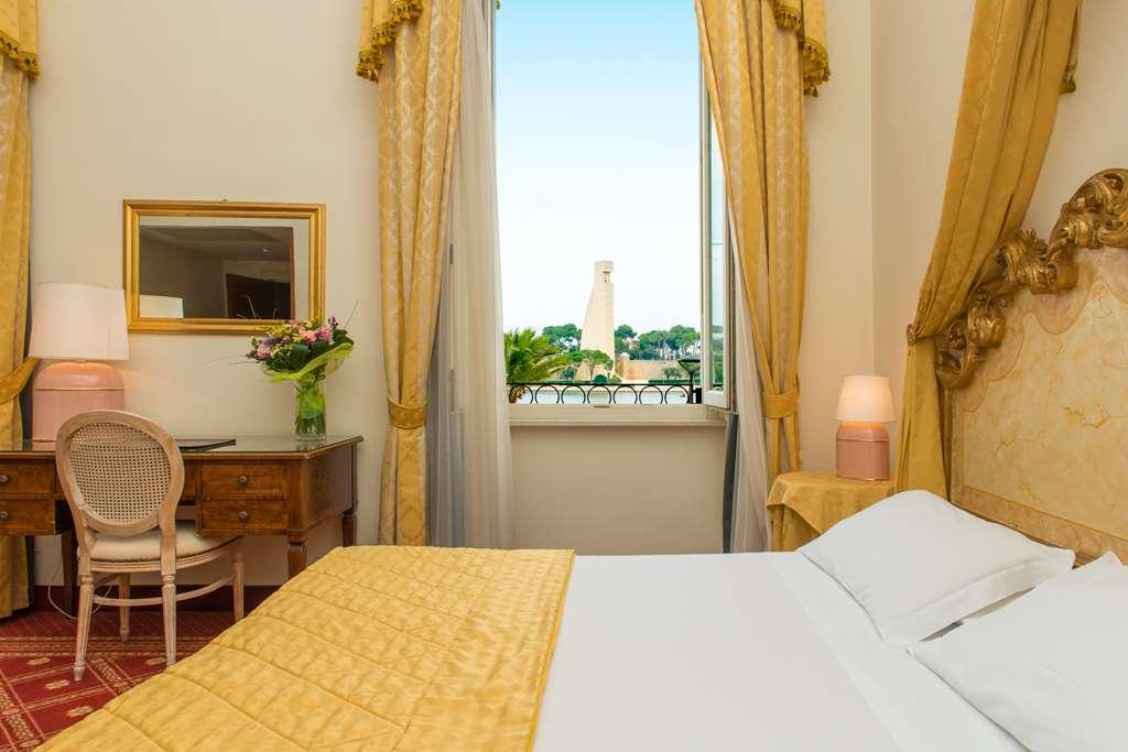 Grande Albergo Internazionale Бриндизи Номер фото